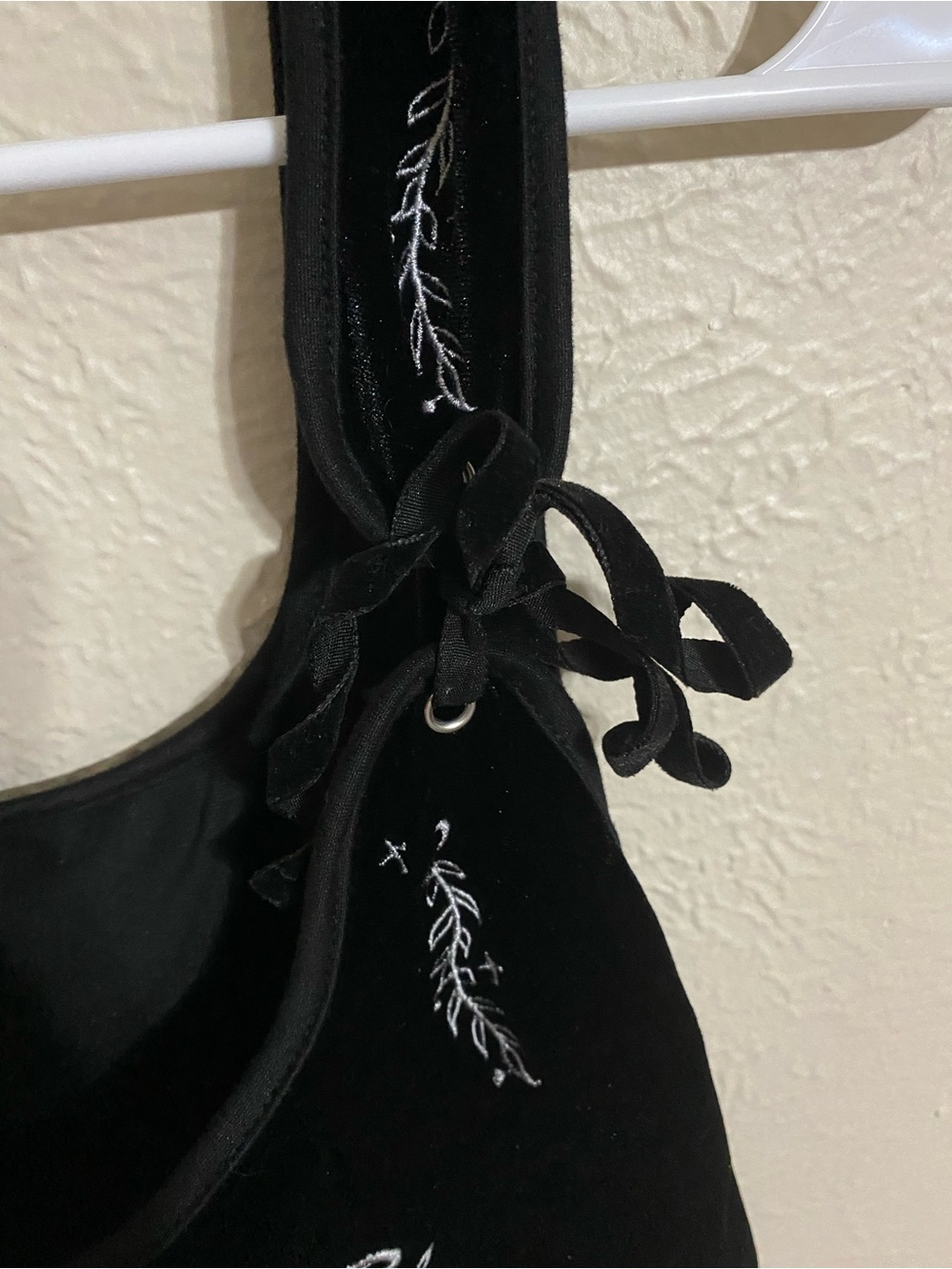 ROMWE Black Velvet Moth Embroidered Tie-Shoulder Crop Camisole - Picture 5 of 5